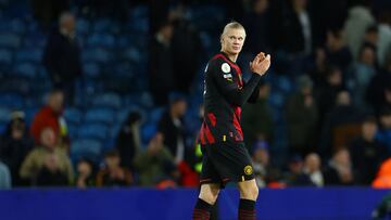 Soccer Football - Premier League - Leeds United v Manchester City - Elland Road, Leeds