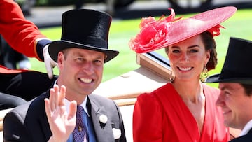 Tabloid news websites TMZ and The Sun have published a video in which Kate Middleton appears to be walking with Prince William looking happy and healthy.