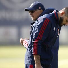 Herrera: "Que Arias no invente, lo único que quería era estar"