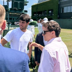 Alcaraz calienta con Shelton y la visita de ‘Spider-Man’