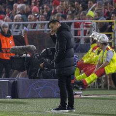 Xavi disagrees with Barcelona criticism and sees it as exaggerated