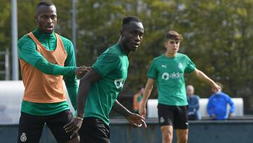 Cedric y Nana llegan en forma y ya entrenan con el grupo