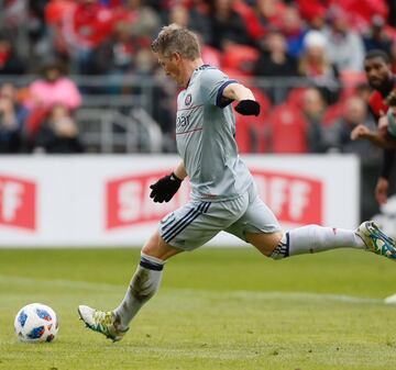 El jugador de Chicago Fire percibe 6, 100, 000.08 de dólares por temporada.