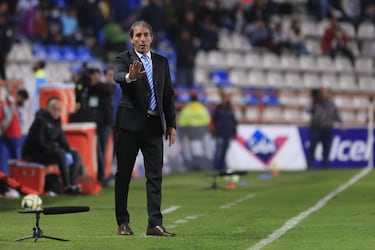 Almada reveló que tiene cláusula de salida para tomar una selección