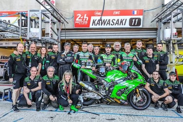 David Checa gana por tercera vez las 24 Horas de Le Mans