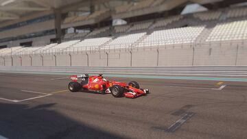 Vettel, con los Pirelli 2017 en Abu Dhabi.