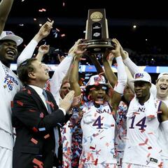 ¡Locura! Kansas vence a Duke en la prórroga y avanza al Final Four