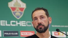 GRAFCVA9924. ELCHE, 24/11/2022.-Pablo Machín ha sido presentado oficialmente como nuevo entrenador del Elche C.F. hasta final de temporada.EFE/Morell
