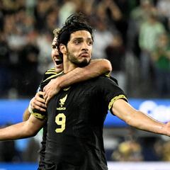 Raúl Jiménez cada vez más cerca de la gloria con Selección