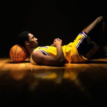 Kobe, leyenda de Los Angeles Lakers, cumple 40 años