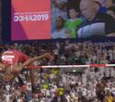 Es como saltar a Yao Ming y 8cms más: el salto de 2,37 de Barshim que vale el oro