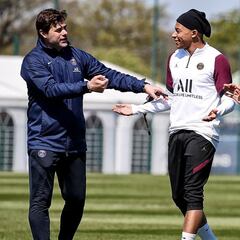 Pochettino: "Este martes decidiremos si juega Mbappé"