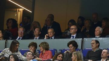 Florentino Pérez, en el Palco del Palacio viendo el Real Madrid-Fenerbahce.