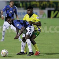 Chicó toma ventaja en Neiva y se acerca al ascenso