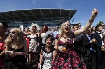 Es una de las más prestigiosas carreras de caballos del mundo. Se disputa en el hipódromo de Epsom Downs, Surrey, Inglaterra.