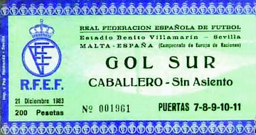 Espa?a acab車 ganando 12-1, r谷cord de la competici車n. Fue mucho m芍s que un partido, fue una gesta, un superlativo absoluto que desat車 la locura en una afici車n algo despegada con la Selecci車n y que acab車 gritando aquello de "S赤, s赤, s赤, Espa?a va a Par赤s".