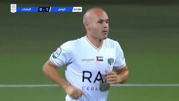 Iniesta debuta en Emiratos como suplente y con derrota