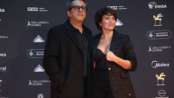 El artista catalán premiado como mejor presentador. Junto a su mujer, Silvia Abril.