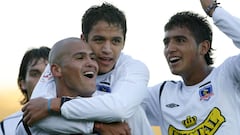 'Chupete' Suazo sorprende y volvería al fútbol profesional