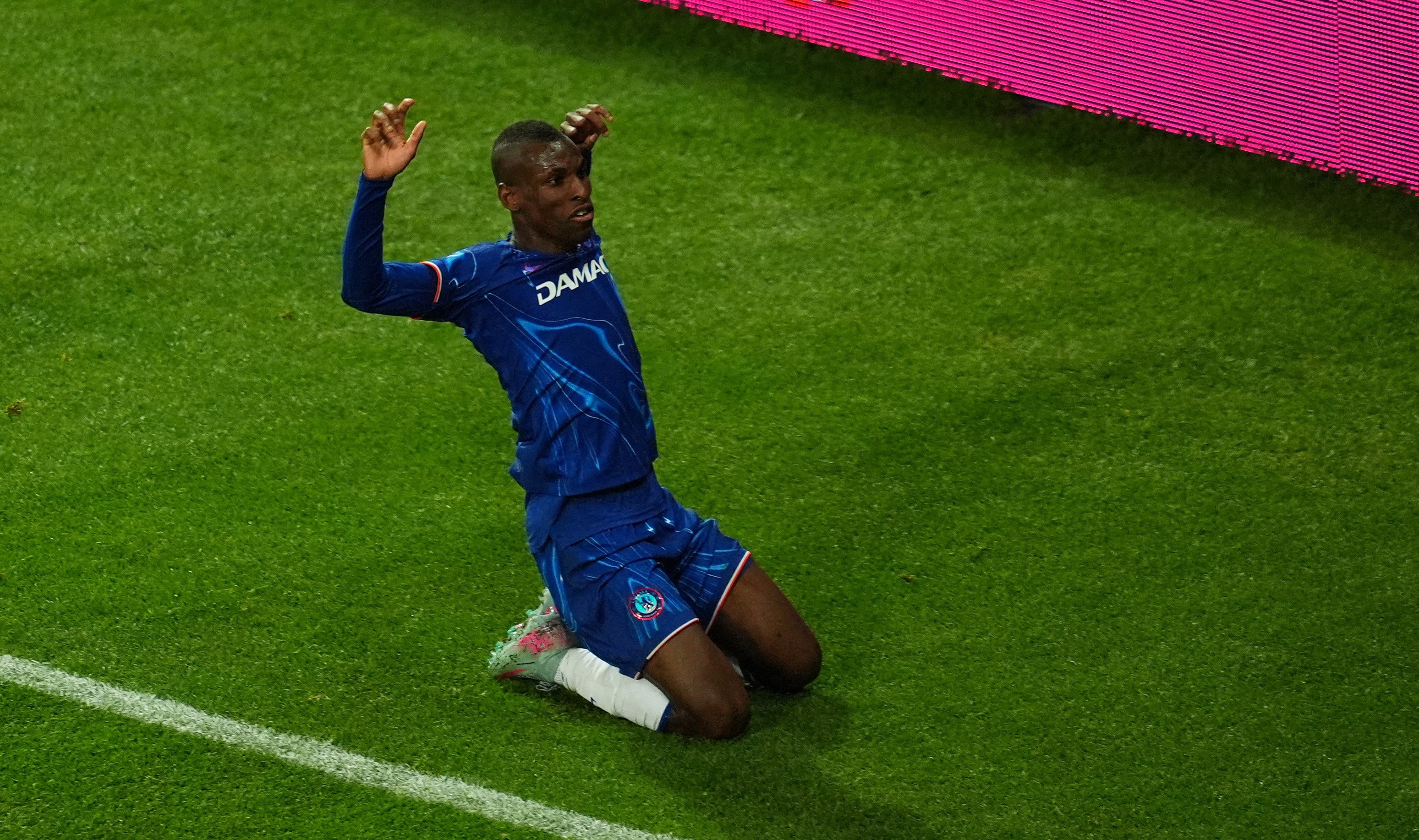 Lío con la cesión de Nico Jackson