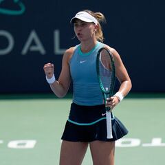 Badosa, a unas semifinales año y medio después