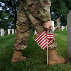 Why does the US celebrate Memorial Day today, May 27? Who started it? Origin and meaning