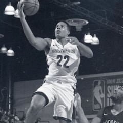 Aldama debuta con los Grizzlies