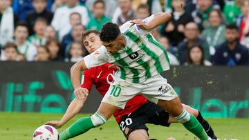 Momento del partido de LaLiga EA Sports entre el Betis y el Mallorca.