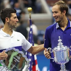 El mundo del tenis se rinde a Medvedev y anima a Djokovic a perseguir el Grand Slam