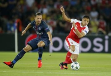 Alexis Sánchez mostró su poder goleador en la Champions