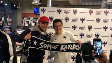 Luis Pérez y Jesús Corona fueron compañeros en Rayados; 'Lucho' sabe cómo es 'Tecatito', aseverando que el jugador del Porto nunca fingiría una lesión para no ir a la Selección Mexicana.