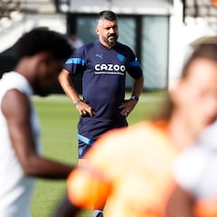 Gattuso anuncia la renovación de Jaume y no descarta fichar portero