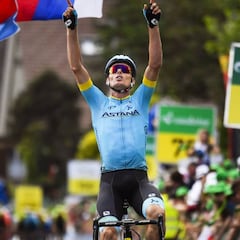 Luis León brilla en Suiza y logra la victoria en solitario