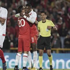 Santa Fe vence a América con gol de Johan Arango