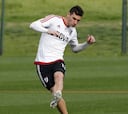 Guerra River Plate-Alario por el test médico con el Leverkusen