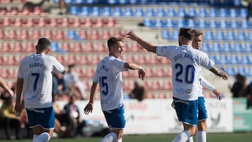 El Tenerife busca recuperarse ante un Oviedo en racha