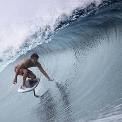 El pionero y arriesgado tubo de Matahi Drollet en Teahupoo