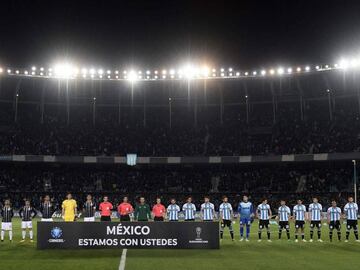 Desde la Liga de Espa&ntilde;a hasta en la Copa Sudamericana, diferentes equipos guardaron minutos de silencio y mostraron su apoyo a nuestro pa&iacute;s tras el sismo.