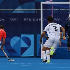 Los Red Sticks proponen sin acierto, Gran Bretaña ejecuta