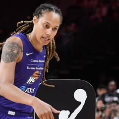 La estrella de la WNBA, Brittney Griner, detenida por introducir droga en Rusia
