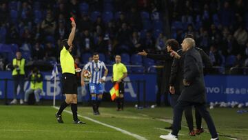 Idiakez fue expulsado en el partido ante el Lugo.