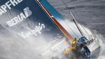 El 'Telefónica' se aleja del 'Puma' y sigue siendo líder