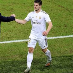 Zidane le recomendó a Jovic una cesión para tener minutos