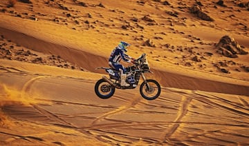 Rally de Marruecos ha cumplido el papel de preparación para el Dakar. Audi y BRX no han acudido por lo que hay grandes ausencias como las de Sainz, Peterhansel, Roma y Loeb. Hay 2.656 kilómetros de recorrido (1.633 cronometrados) alrededor de Zagora repartidos en cinco etapas.