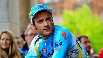 (FILES) This file photo taken on May 08, 2014 shows Italian cyclist Michele Scarponi of the Astana team during the presentation of the teams for the 97th Giro d&#039;Italia, Tour of Italy in Belfast on May 8, 2014. Italian newspapers announced on April 22