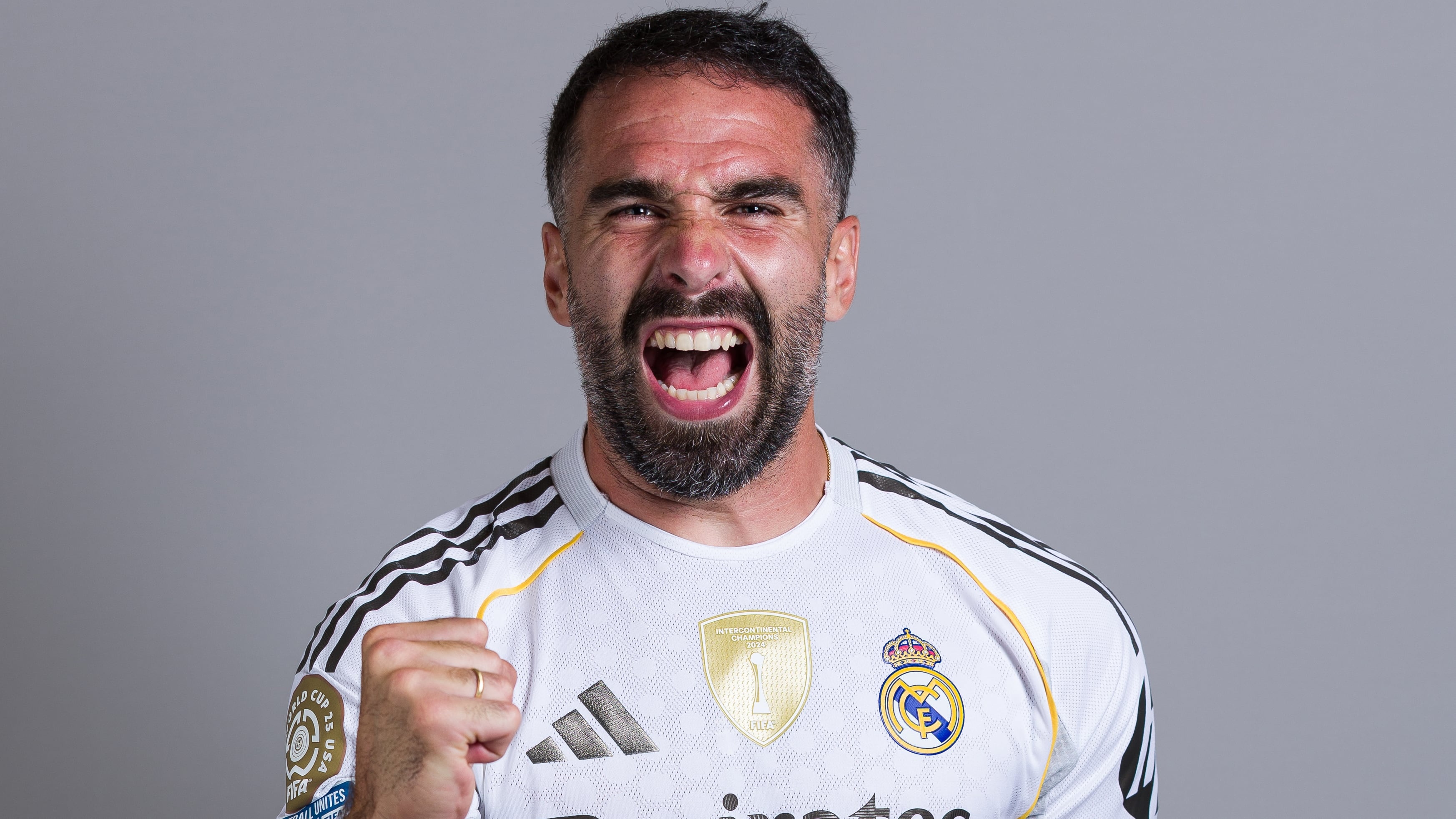Carvajal vuelve a rugir