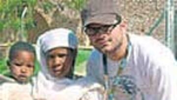 Franco con niños mauritanos.