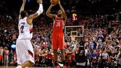 El milagro de un desconocido Troy Daniels salva a los Rockets