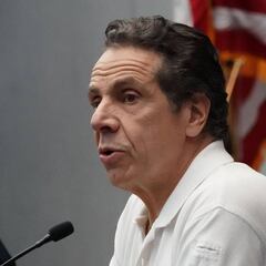 Which US states have extended lockdown dates?