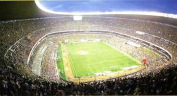 29 de mayo de 1966. Se inaugura el estadio Azteca de Ciudad de México, sede de las finales de las Copas del Mundo de 1970 y 1986.